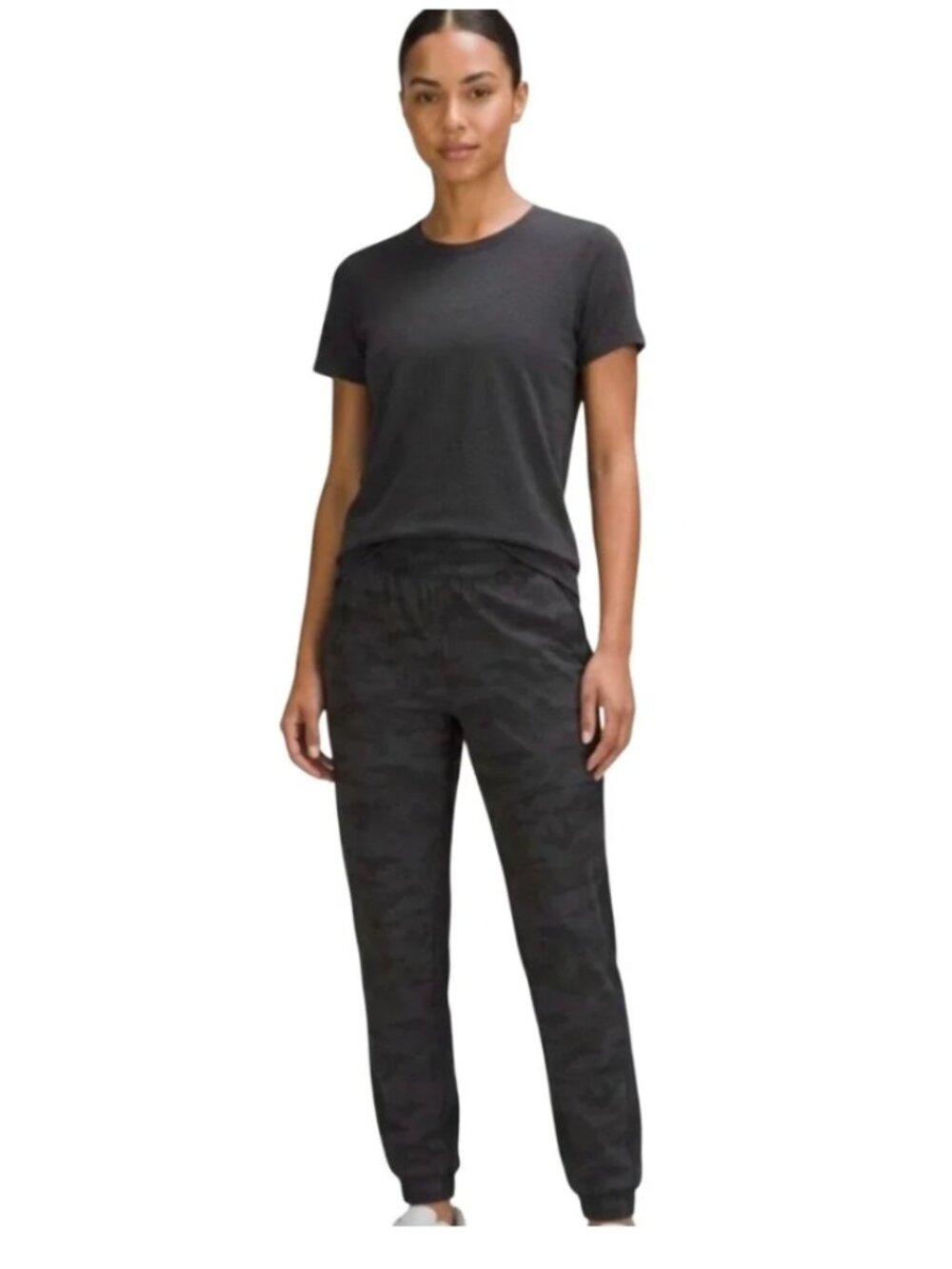 ATHLETA Brooklyn Textured Lined Jogger Black Camo Size 4 Travel Pants